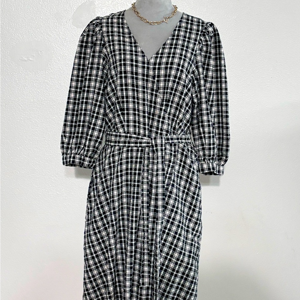 Black & White A-Length Dress